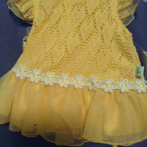 New yellow girls outfit